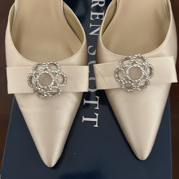 Karen Scott formal shoes, cream, size 8M - Picture 5 of 8